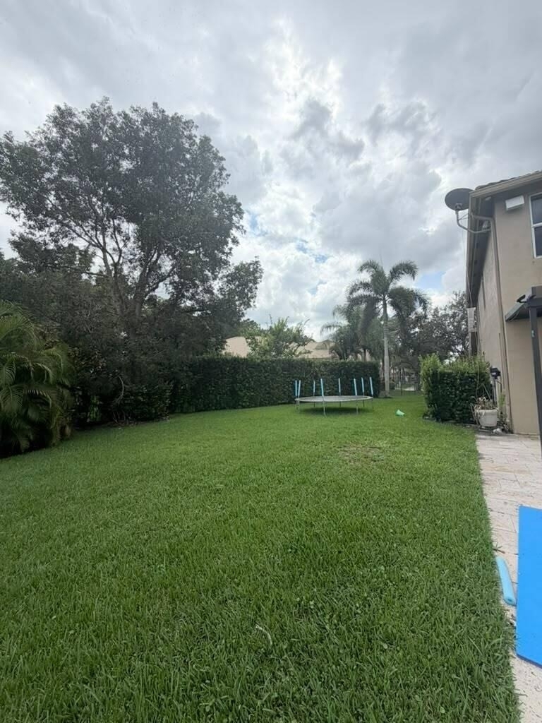 4251 E Seneca Avenue - Photo 43