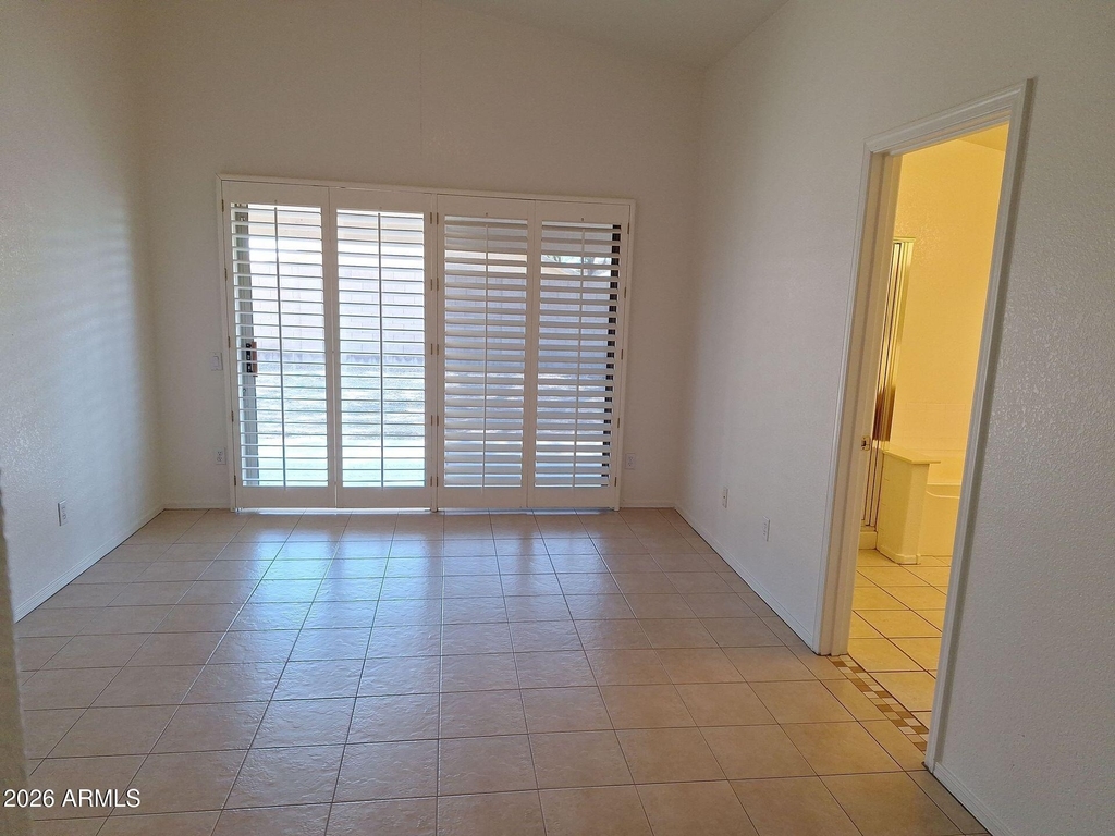 507 W Bluefield Avenue - Photo 5