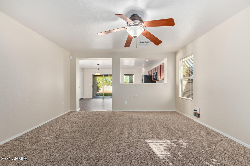 17255 N 184th Drive - Photo 11