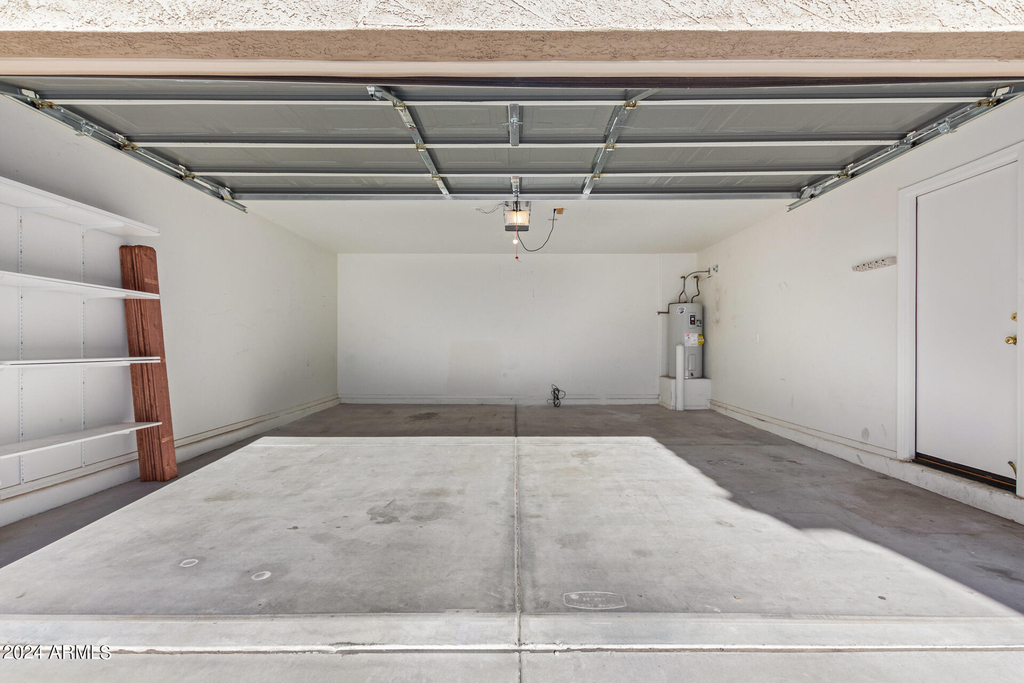 17255 N 184th Drive - Photo 35