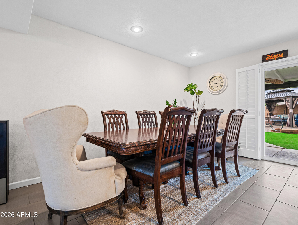 2612 W Osage Circle - Photo 4
