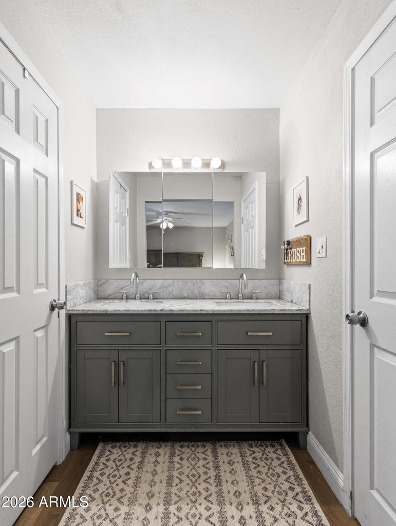2612 W Osage Circle - Photo 19
