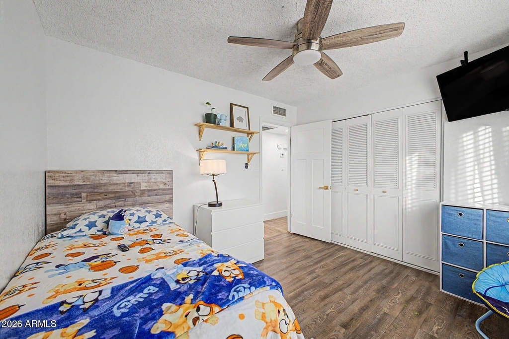 2558 E Baltimore Street - Photo 26