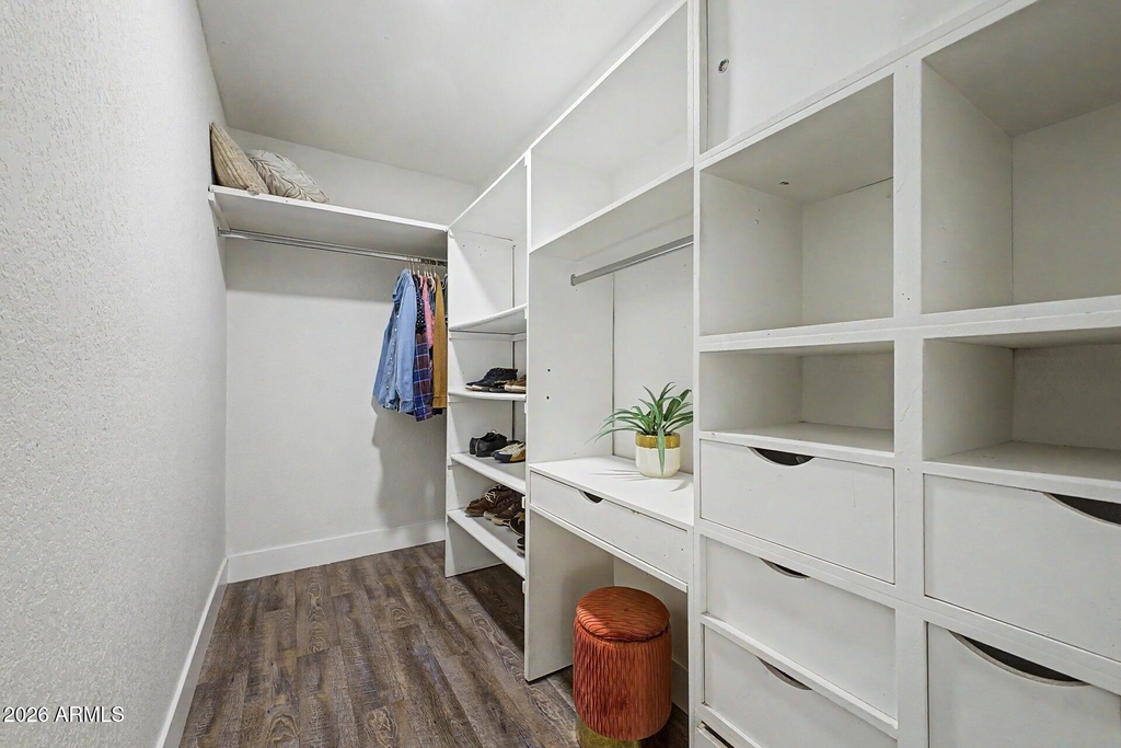 2558 E Baltimore Street - Photo 28