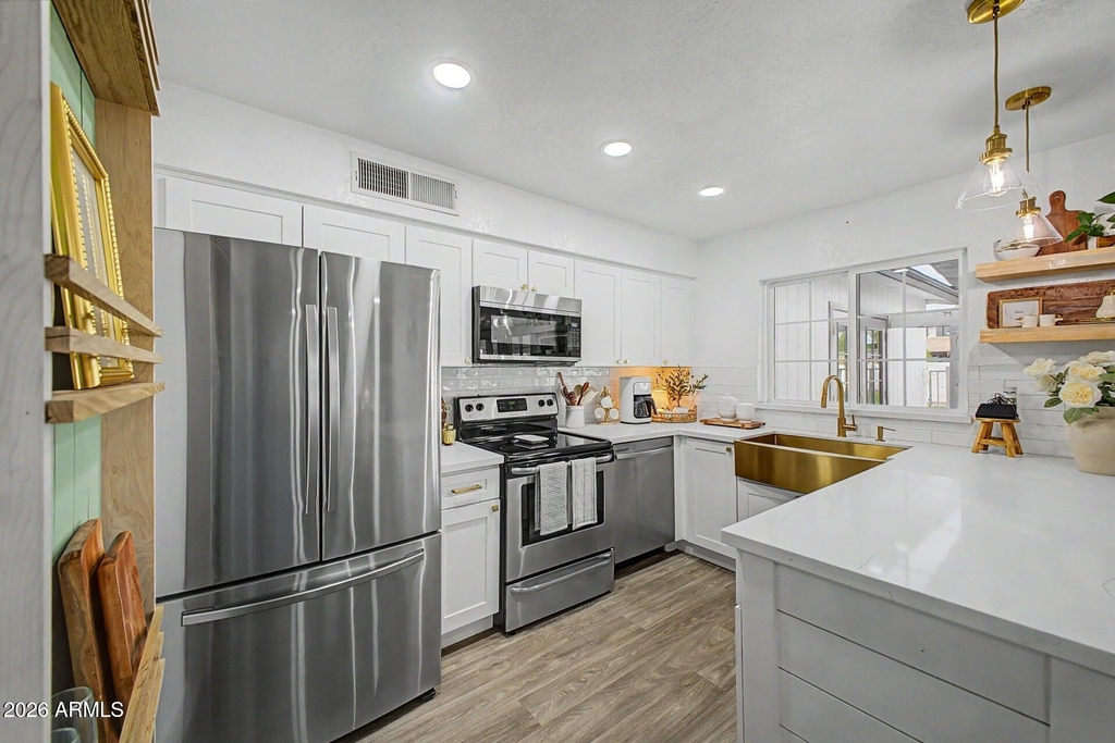 2558 E Baltimore Street - Photo 22
