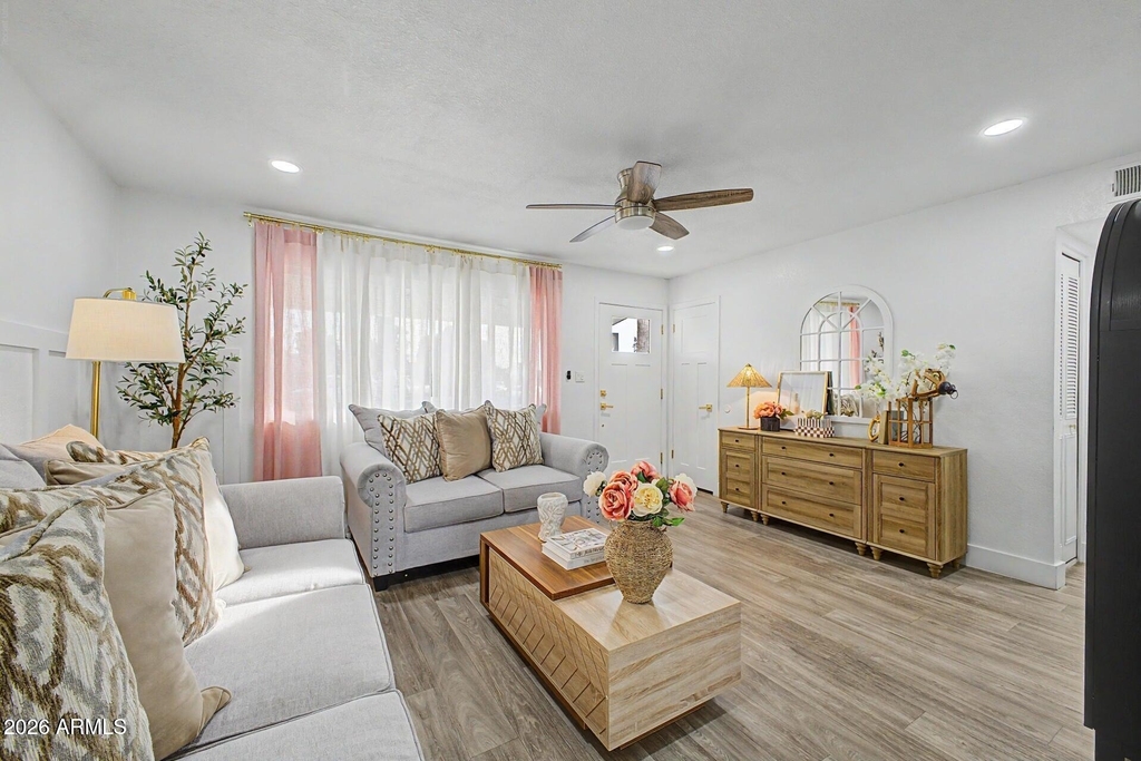 2558 E Baltimore Street - Photo 16