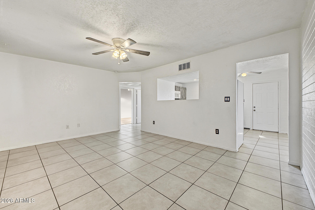 919 E Vineyard Road - Photo 7