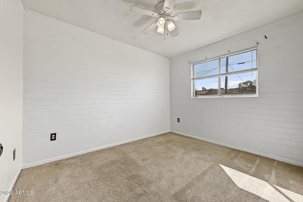 919 E Vineyard Road - Photo 11