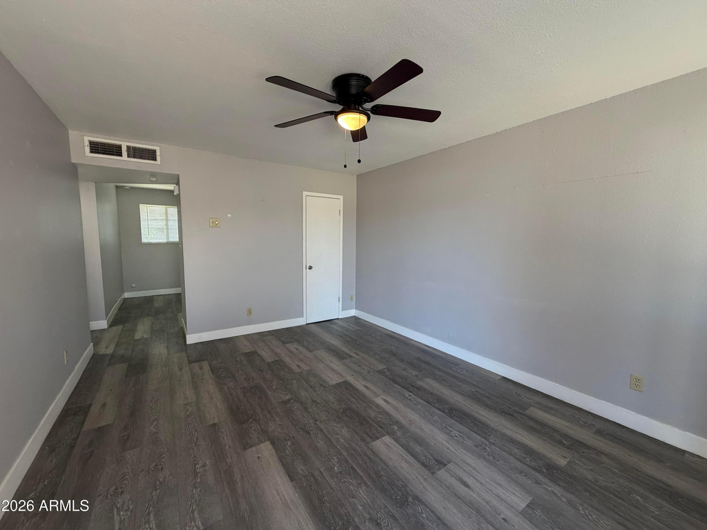 1833 E Harvard Street - Photo 1