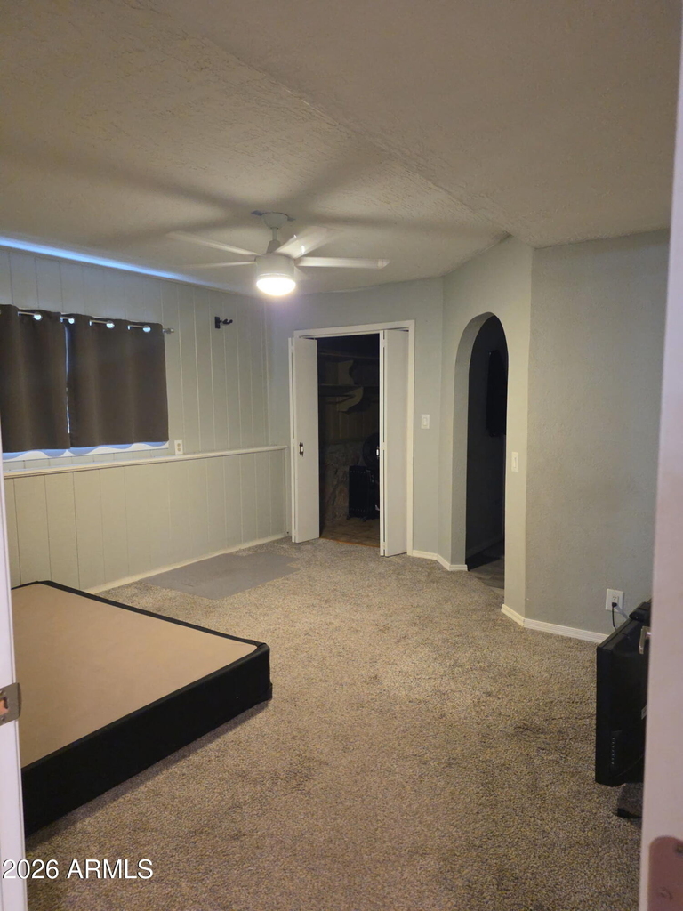 908 N Queen Mary Way - Photo 11