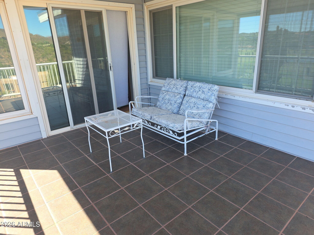 908 N Queen Mary Way - Photo 9