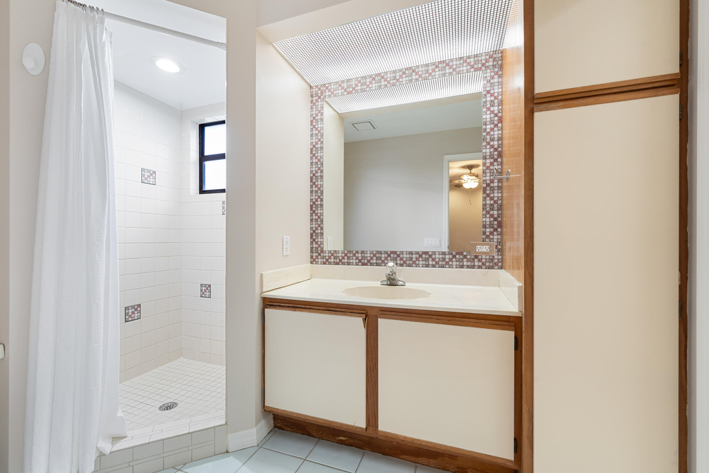 8070 Se River Lane - Photo 14