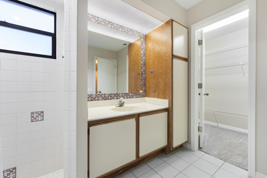 8070 Se River Lane - Photo 15