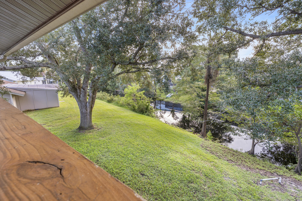 8070 Se River Lane - Photo 11