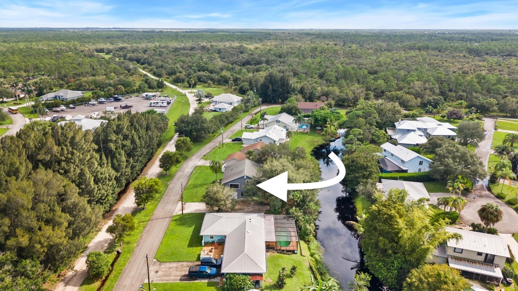 8070 Se River Lane - Photo 23