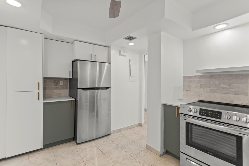 3430 Galt Ocean Drive - Photo 1
