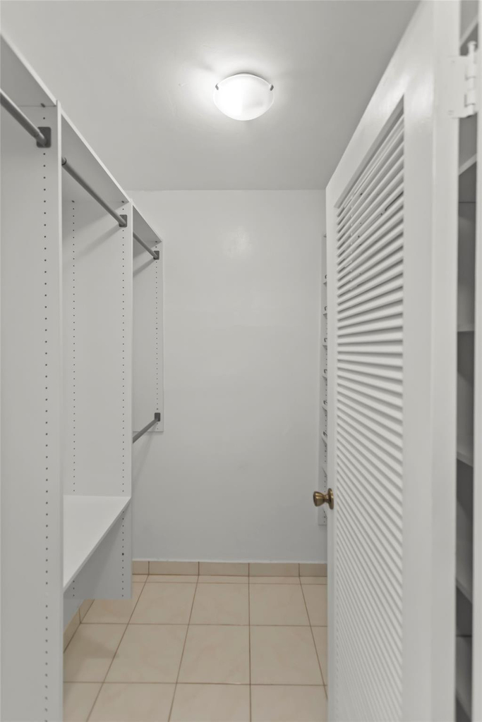 3430 Galt Ocean Drive - Photo 23