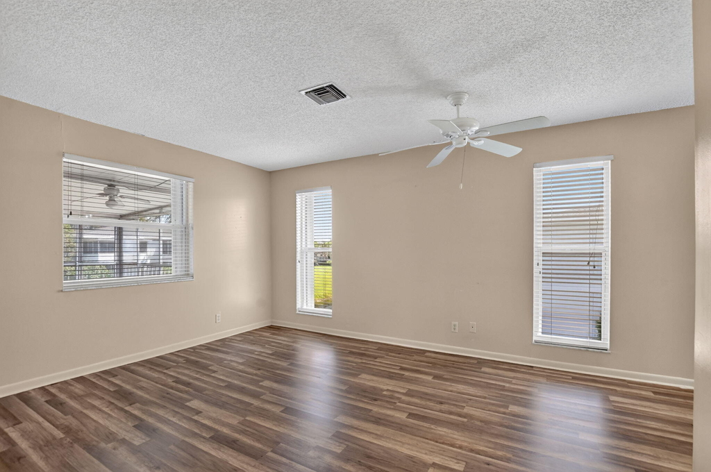 2901 Sw 15th Street - Photo 10