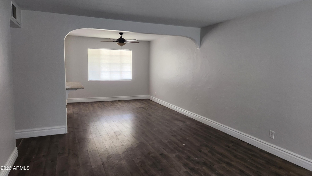 803 W Luke Avenue - Photo 1