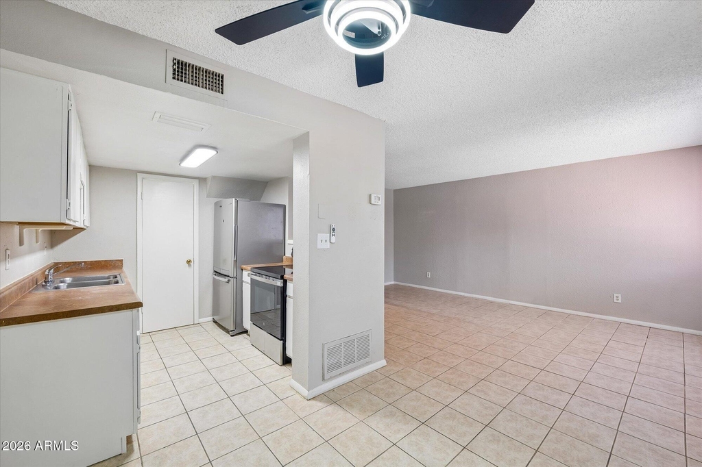 4453 E Pueblo Avenue - Photo 6