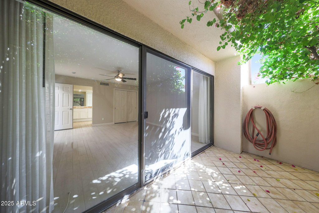 2422 E Oregon Avenue - Photo 15