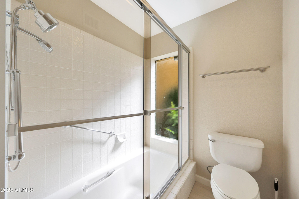 2422 E Oregon Avenue - Photo 17