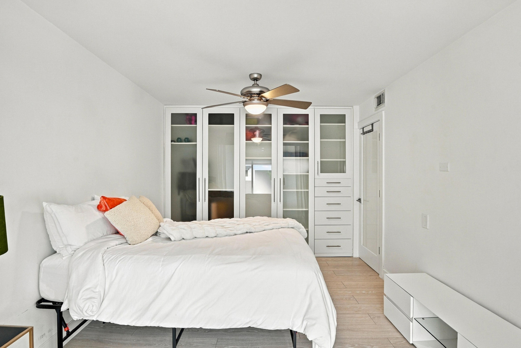 330 Se 20th Avenue - Photo 17