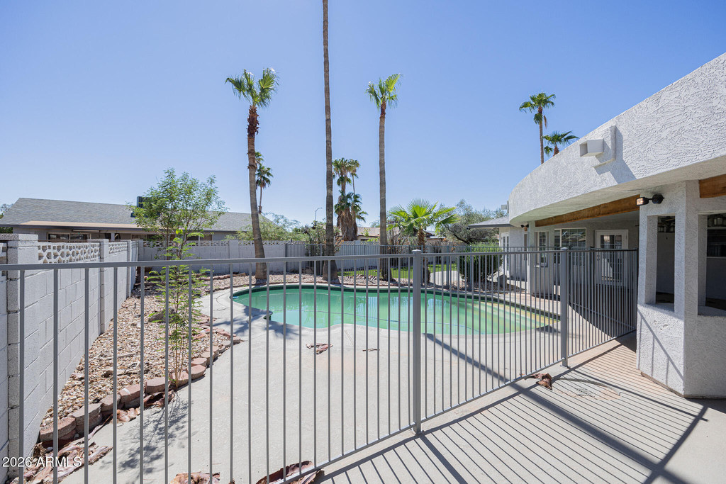 1341 E Garnet Circle - Photo 30