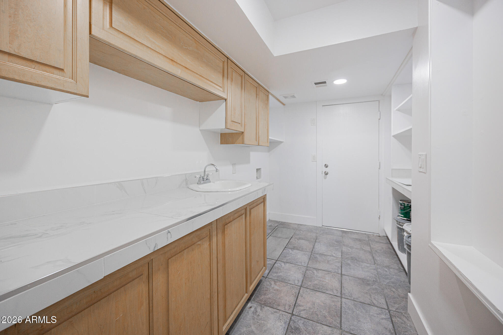 1341 E Garnet Circle - Photo 29