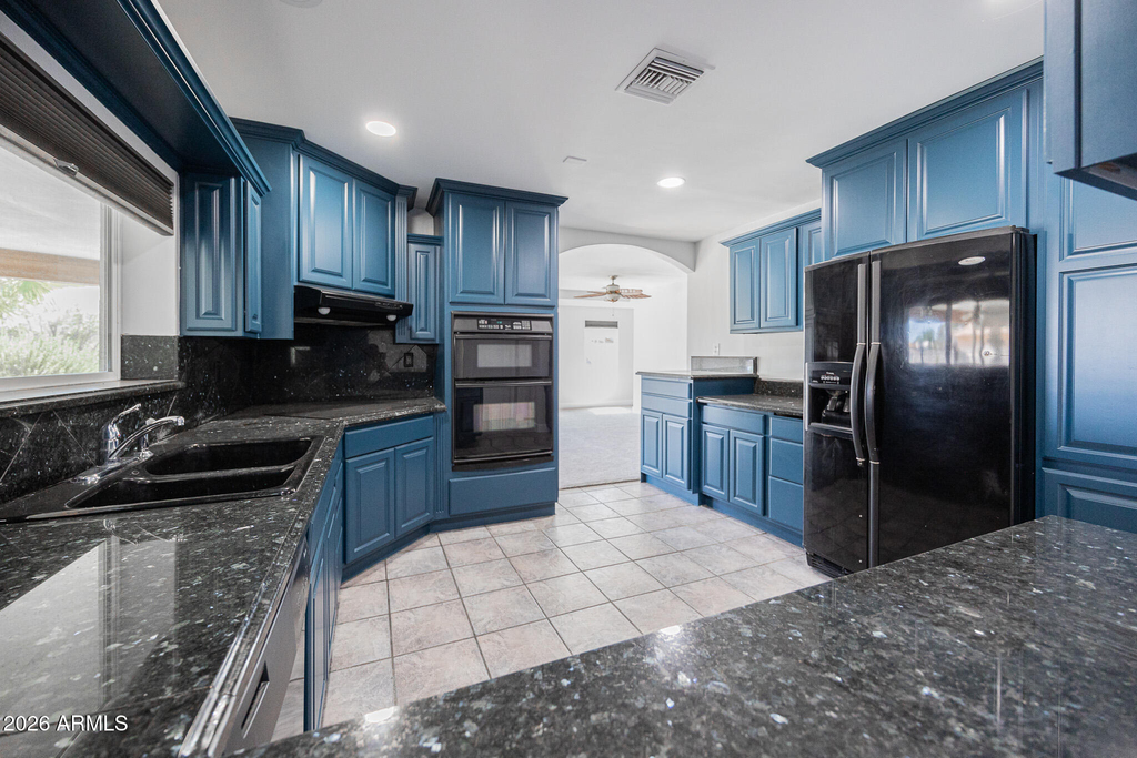 1341 E Garnet Circle - Photo 10