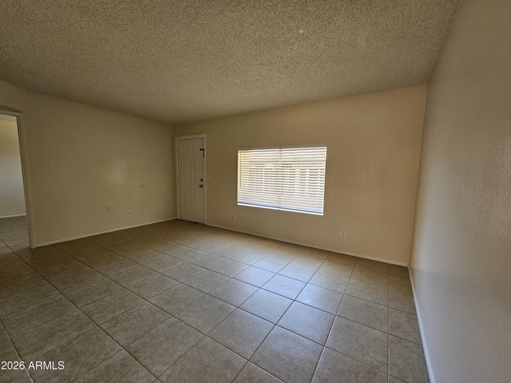 2222 E Broadway Road - Photo 3