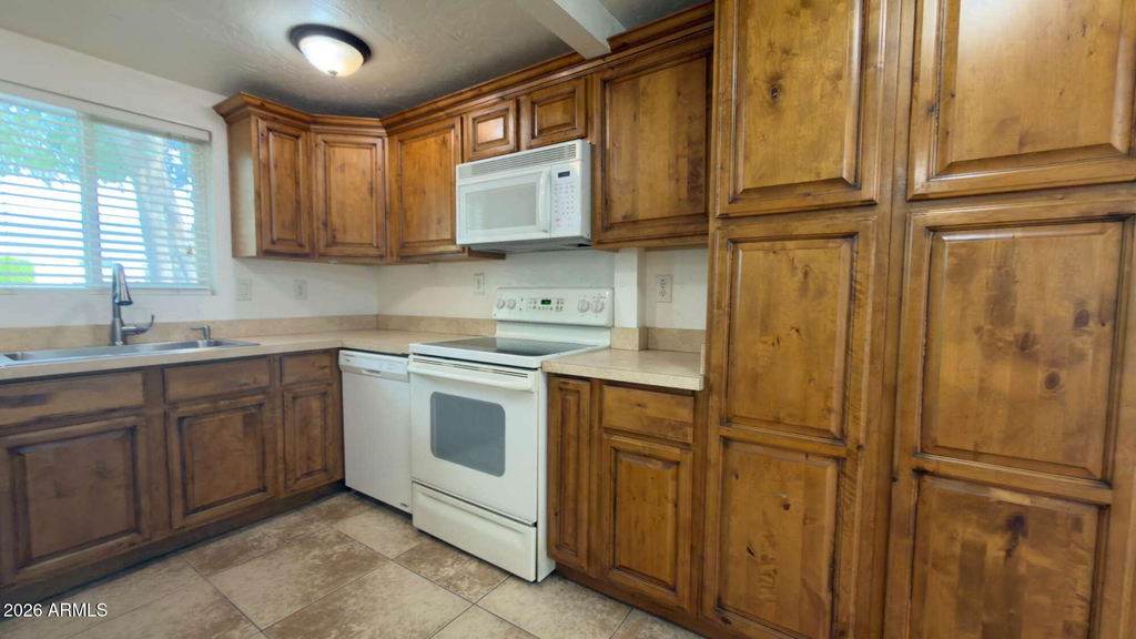 8238 E Thomas Road - Photo 18