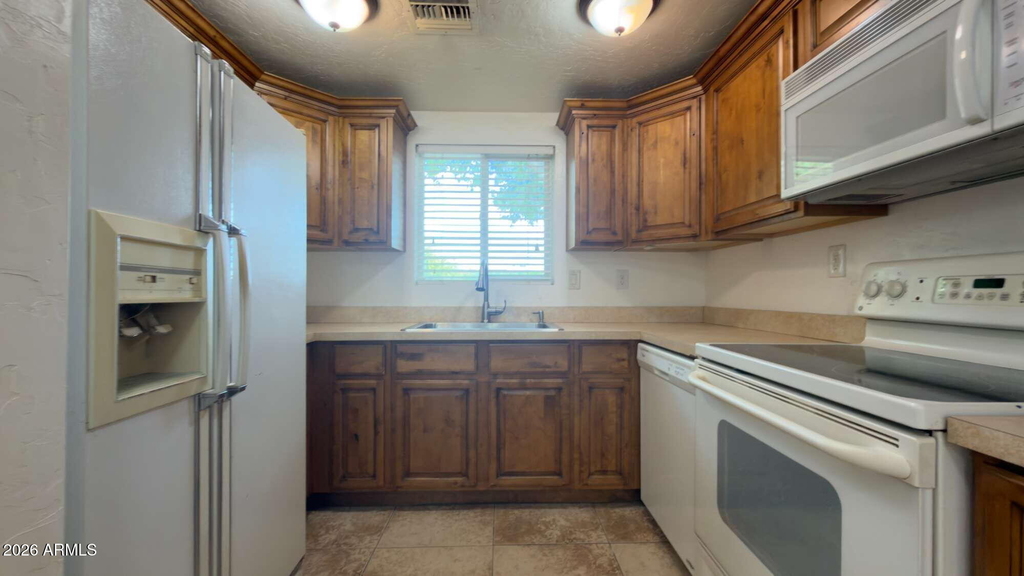 8238 E Thomas Road - Photo 17