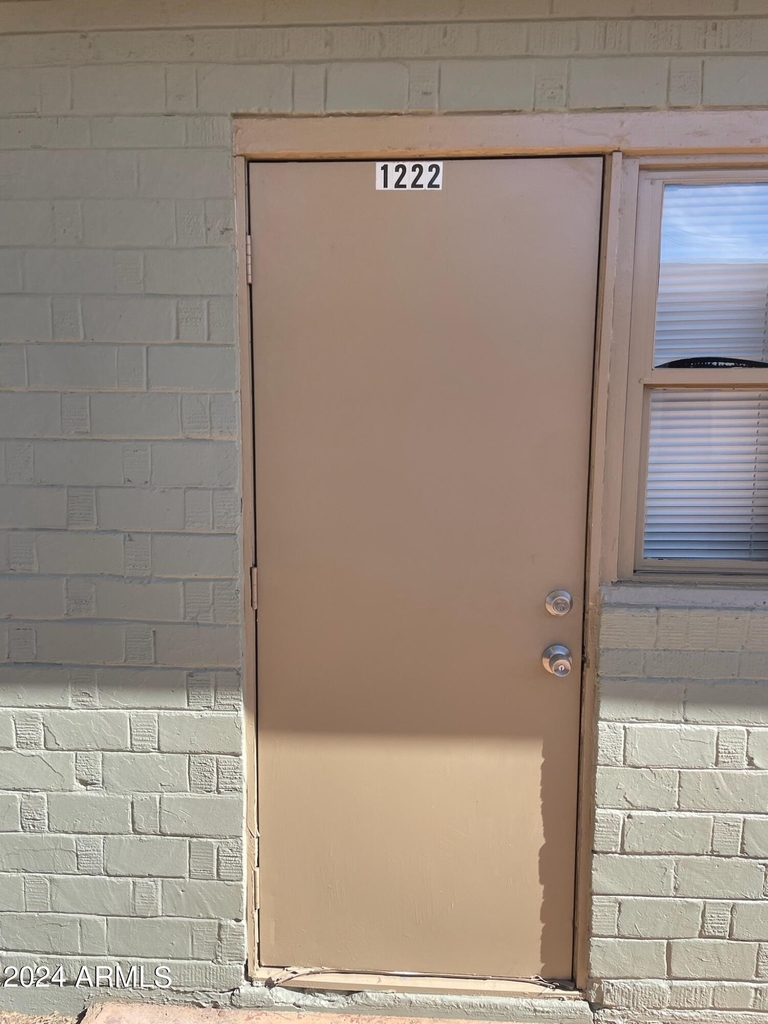 1222 W Roosevelt Street - Photo 9