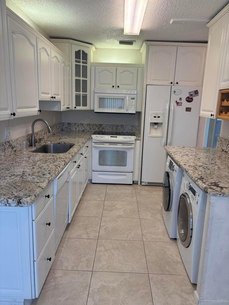 20975 Covington Drive - Photo 2