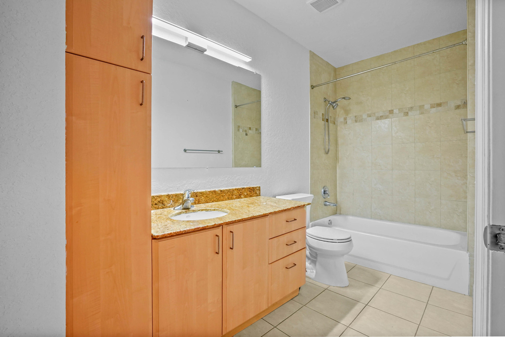 1650 Presidential Way - Photo 16