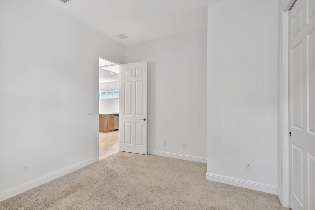 9225 Sw Pepoli Way - Photo 18