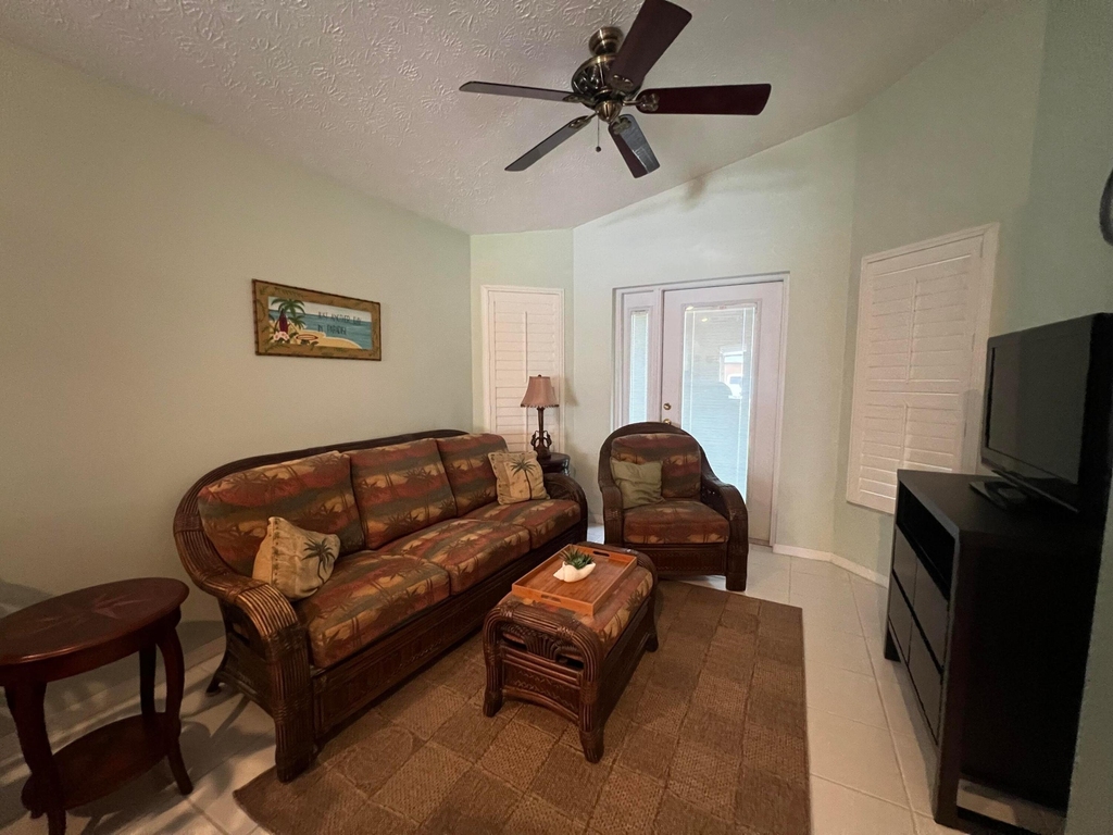 6025 Adonidia Place - Photo 3