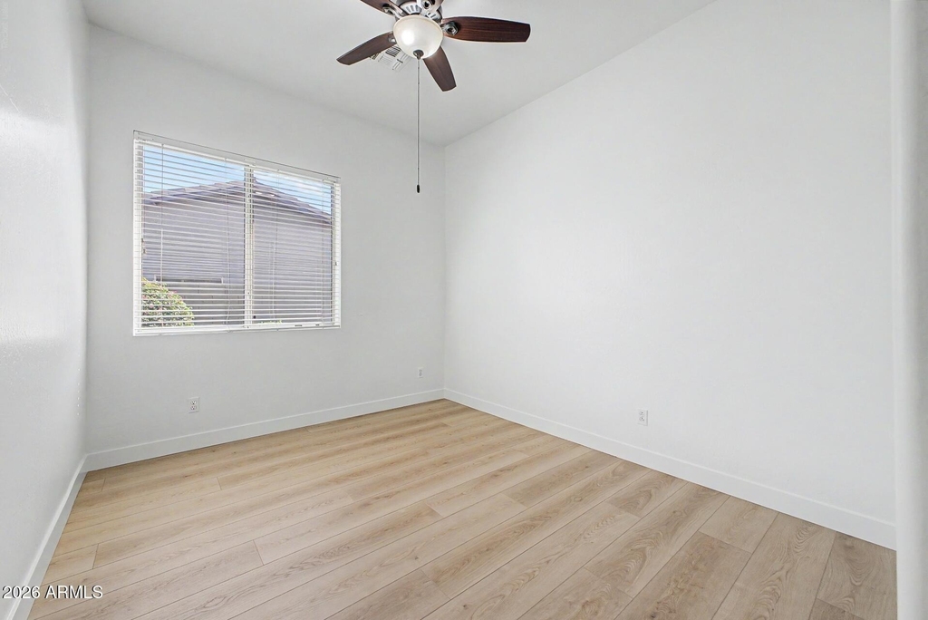 41008 N Republic Way - Photo 36