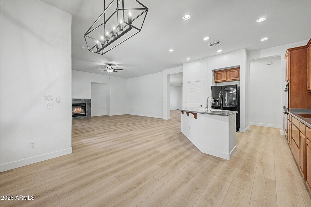 41008 N Republic Way - Photo 22
