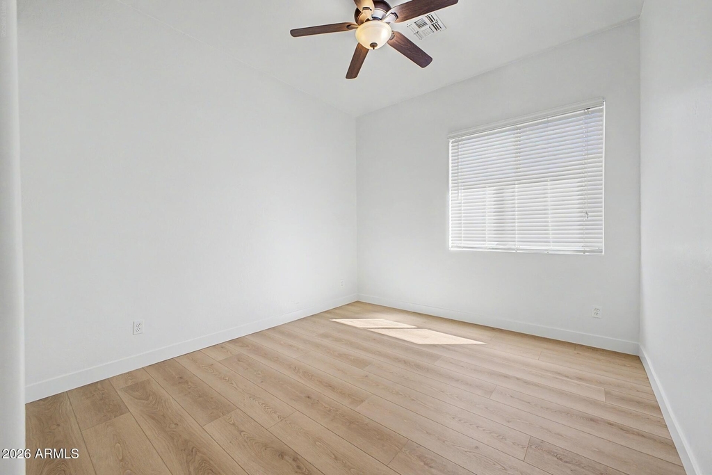 41008 N Republic Way - Photo 38