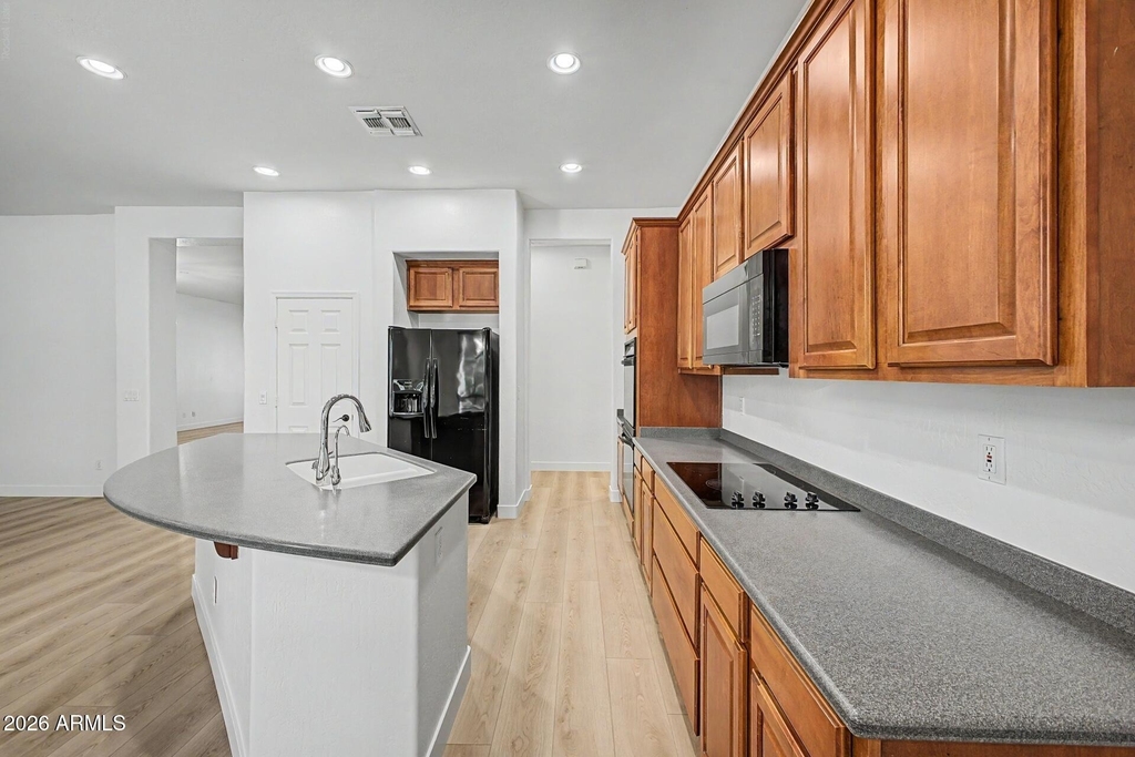 41008 N Republic Way - Photo 17