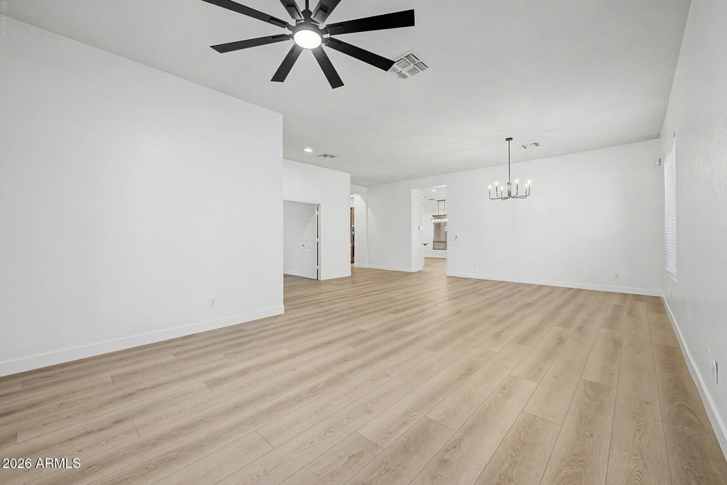 41008 N Republic Way - Photo 9