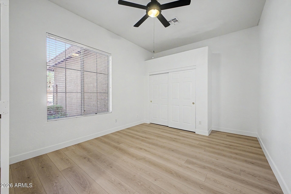41008 N Republic Way - Photo 34