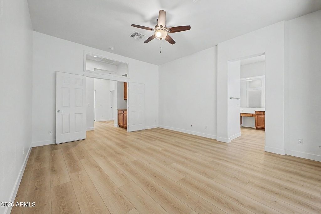 41008 N Republic Way - Photo 27