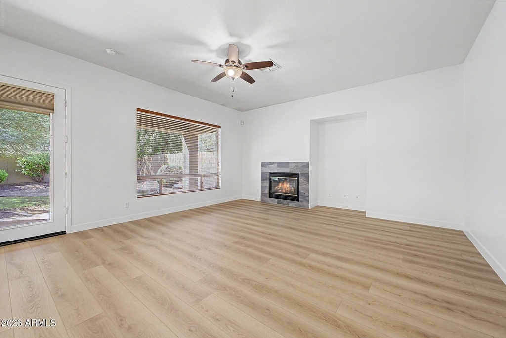 41008 N Republic Way - Photo 2
