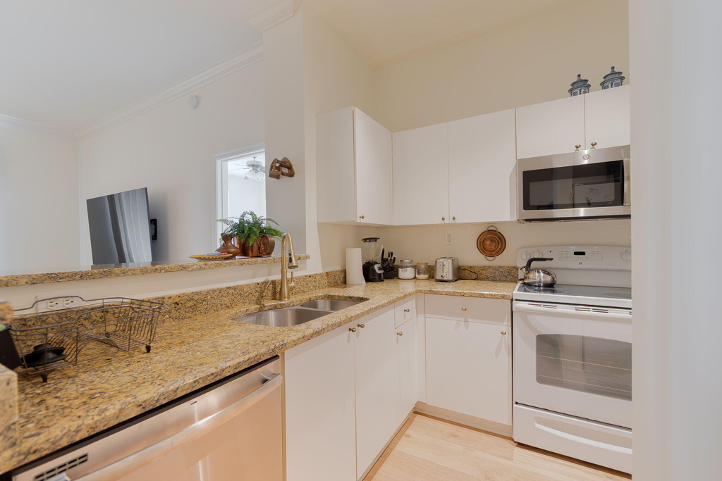 11760 Saint Andrews Place - Photo 6
