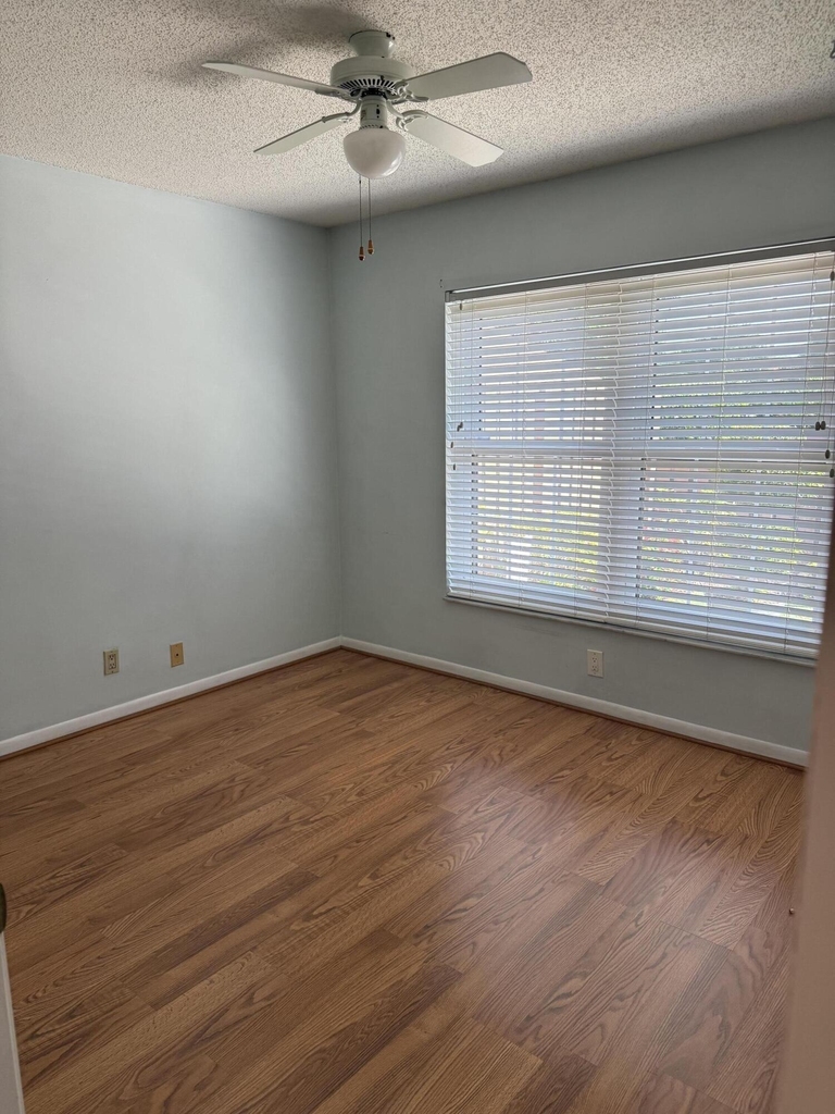 2054 Sw Silver Pine Way - Photo 18