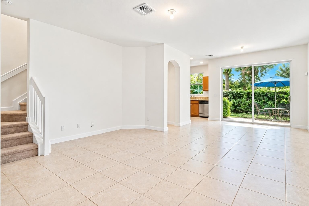 5089 Ellery Terrace - Photo 3