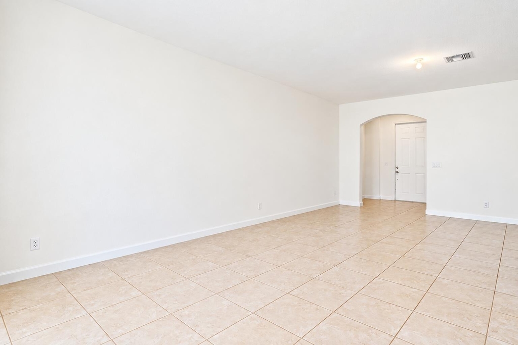 5089 Ellery Terrace - Photo 5